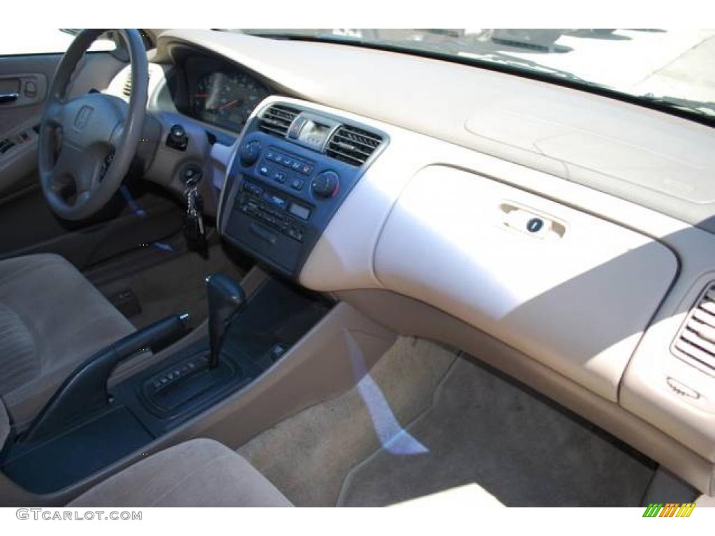 1998 Accord LX Sedan - Dark Emerald Pearl / Ivory photo #22
