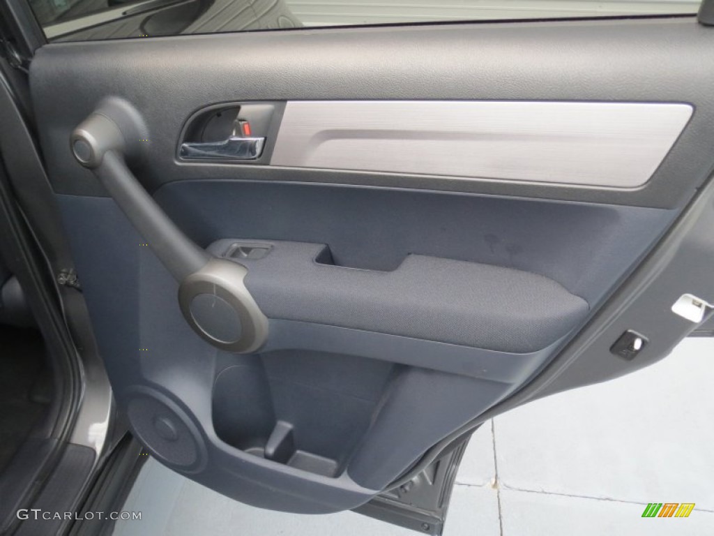 2011 CR-V LX - Polished Metal Metallic / Black photo #21