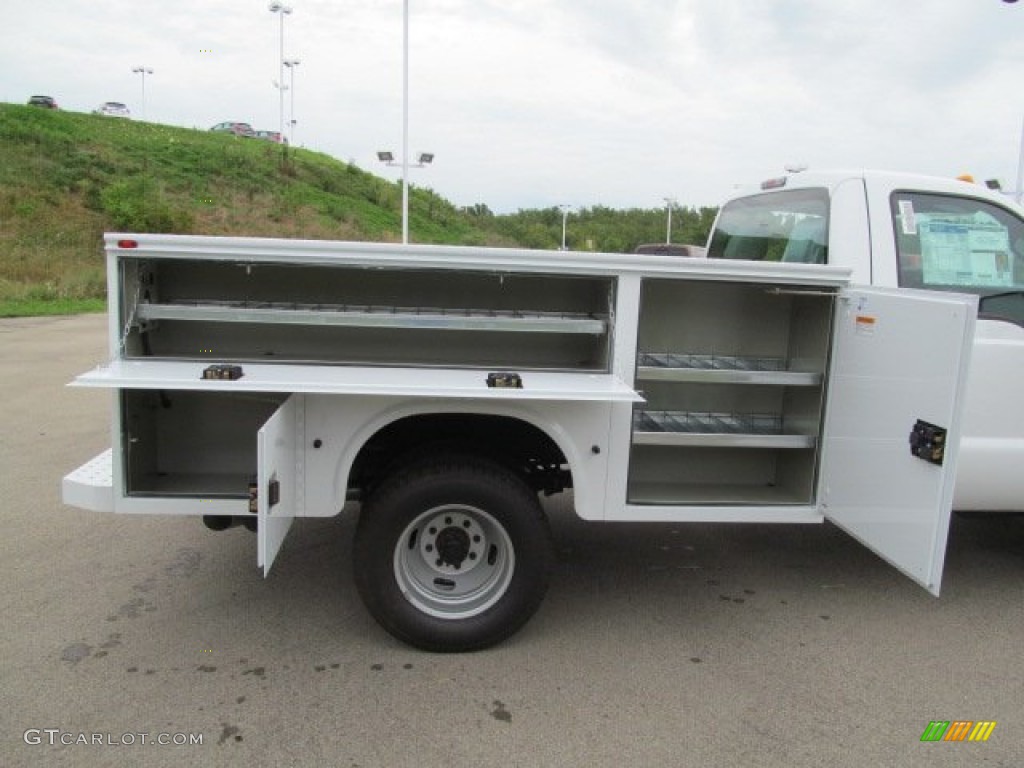 2012 F350 Super Duty XL Regular Cab Utility Truck - Oxford White / Steel photo #4