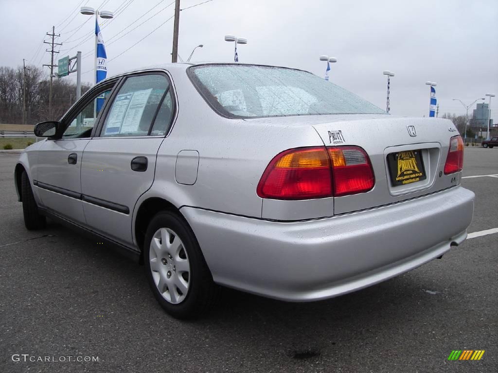 1999 Civic LX Sedan - Vogue Silver Metallic / Dark Gray photo #3