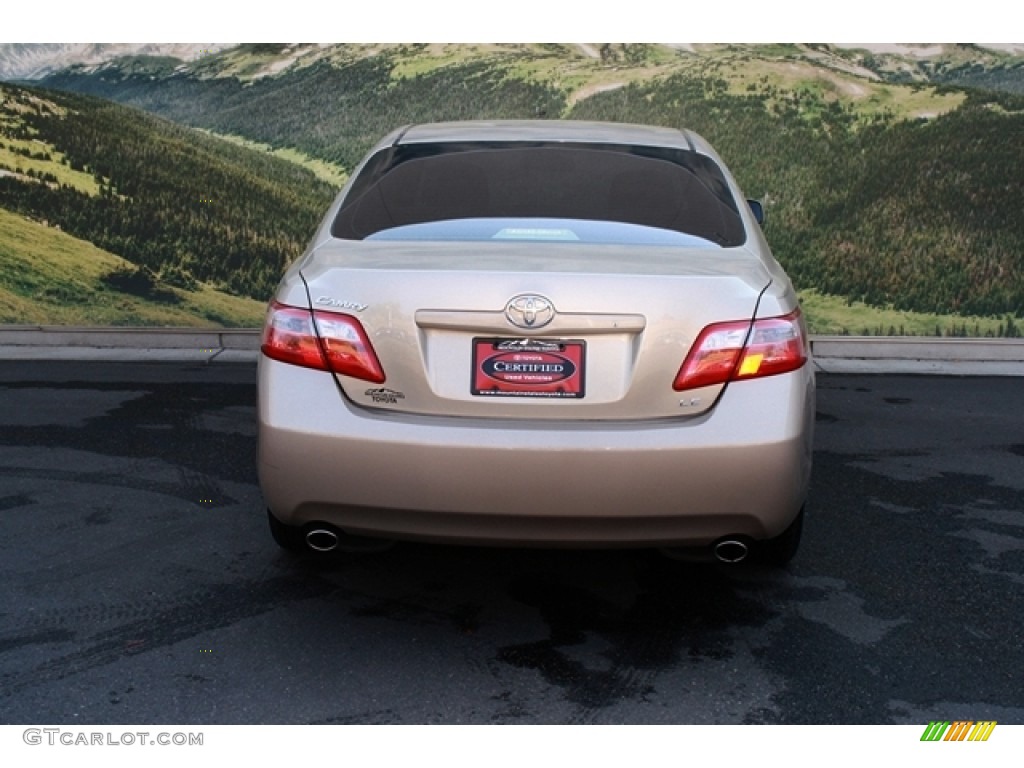 2008 Camry LE V6 - Desert Sand Mica / Bisque photo #8