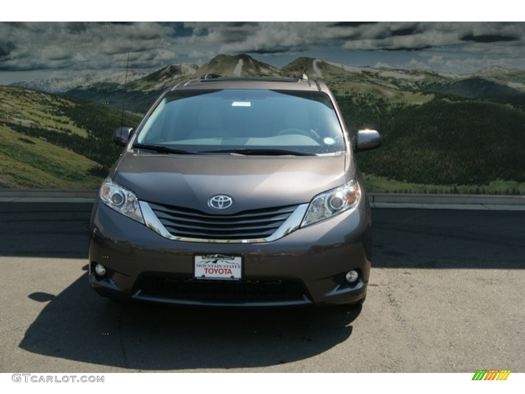 2012 Sienna XLE - Predawn Gray Mica / Bisque photo #3