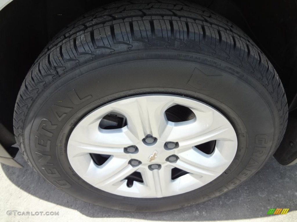2010 Traverse LS - Silver Ice Metallic / Dark Gray/Light Gray photo #16