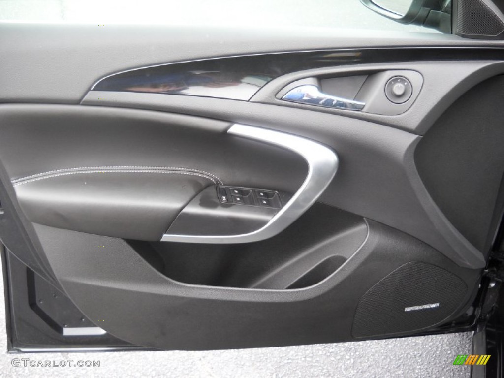 2012 Buick Regal GS Door Panel Photos