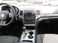 2011 Brilliant Black Crystal Pearl Jeep Grand Cherokee Laredo  photo #20