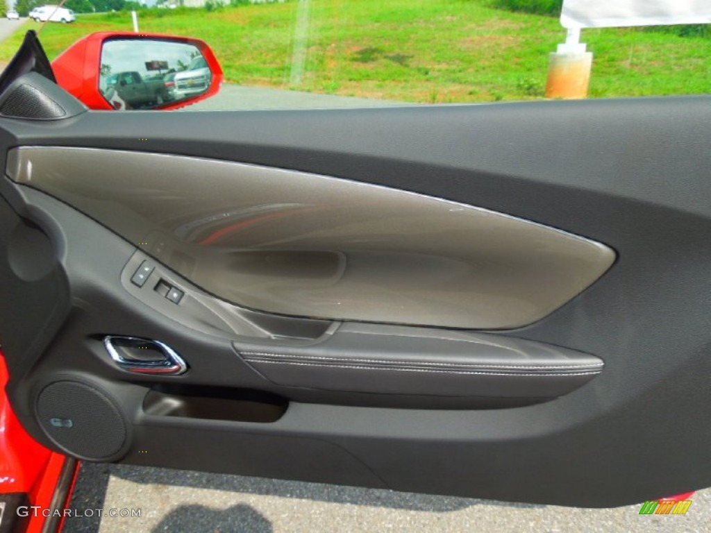 2013 Chevrolet Camaro SS/RS Convertible Black Door Panel Photo #69269424