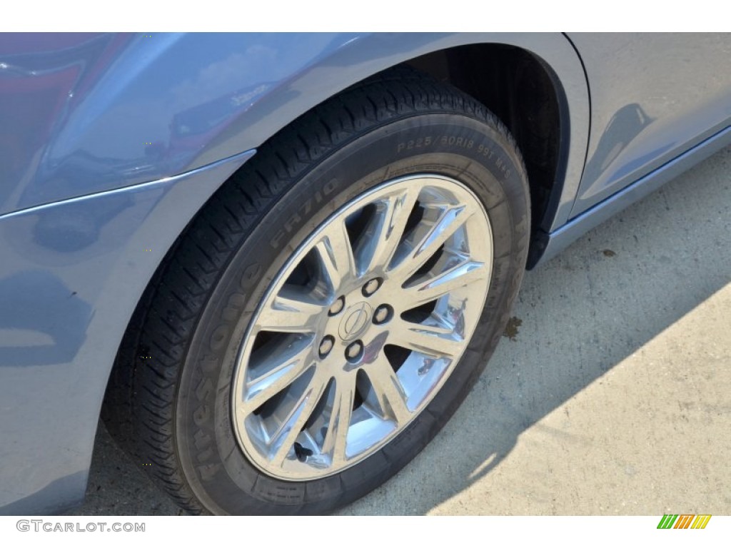 2011 Chrysler 300 Limited Wheel Photo #69269582