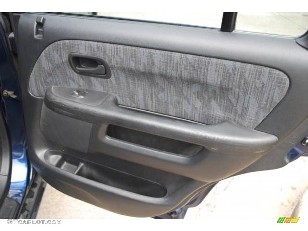 2004 CR-V LX - Eternal Blue Pearl / Black photo #32