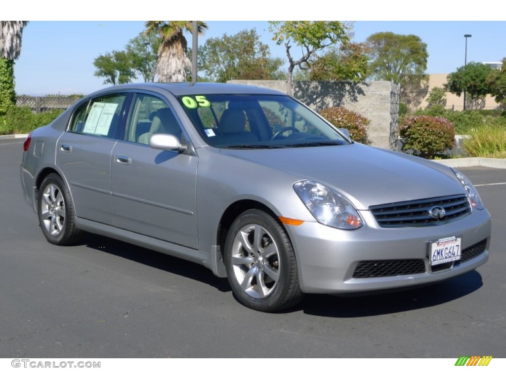 2005 G 35 x Sedan - Brilliant Silver Metallic / Graphite photo #1