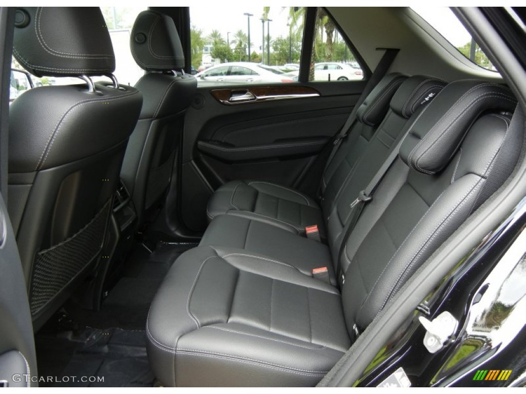 2013 Mercedes-Benz ML 350 Interior Color Photos
