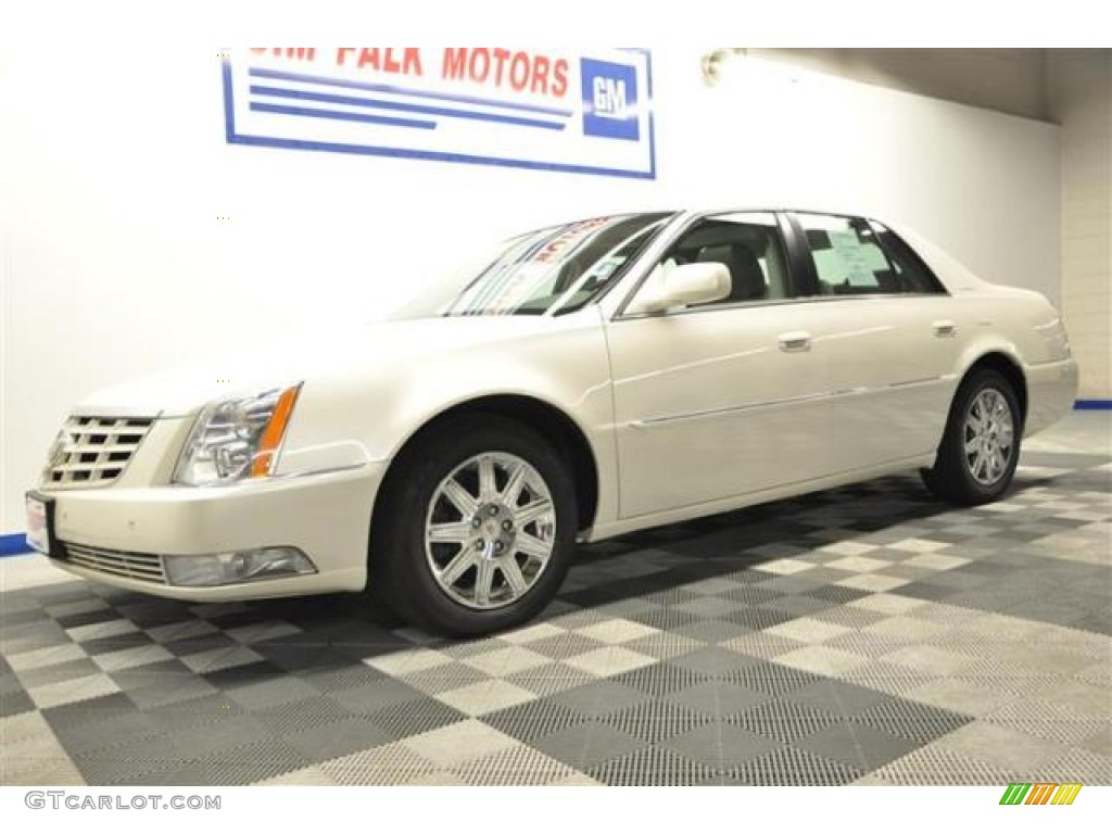 2011 DTS Premium - Cotillion White / Titanium/Dark Titanium Accents photo #1