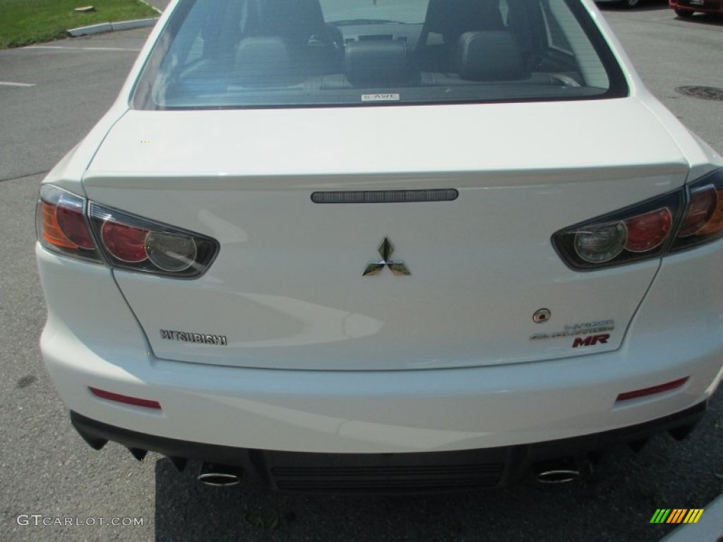 2012 Lancer Evolution MR - Wicked White / Black Recaro photo #3