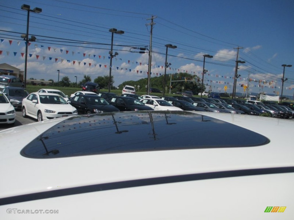 2012 Lancer Evolution MR - Wicked White / Black Recaro photo #26