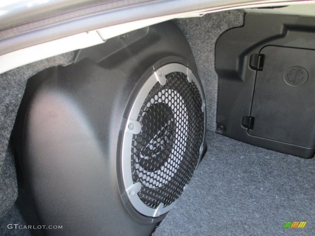 2012 Lancer Evolution MR - Wicked White / Black Recaro photo #30