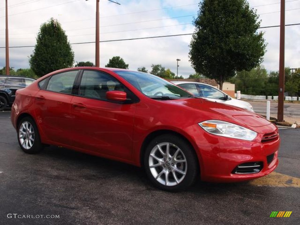 2013 Dart SXT - Redline 2-Coat Pearl / Black/Light Diesel Gray photo #2