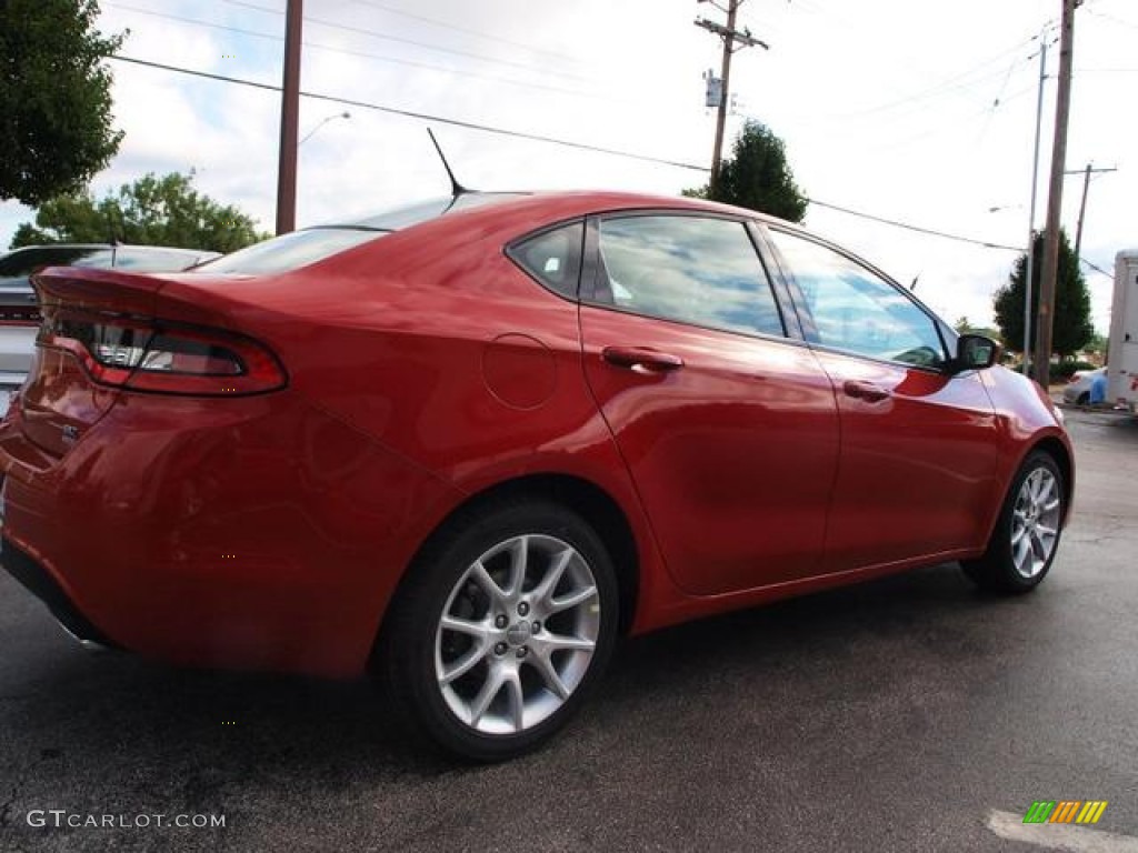 2013 Dart SXT - Redline 2-Coat Pearl / Black/Light Diesel Gray photo #3