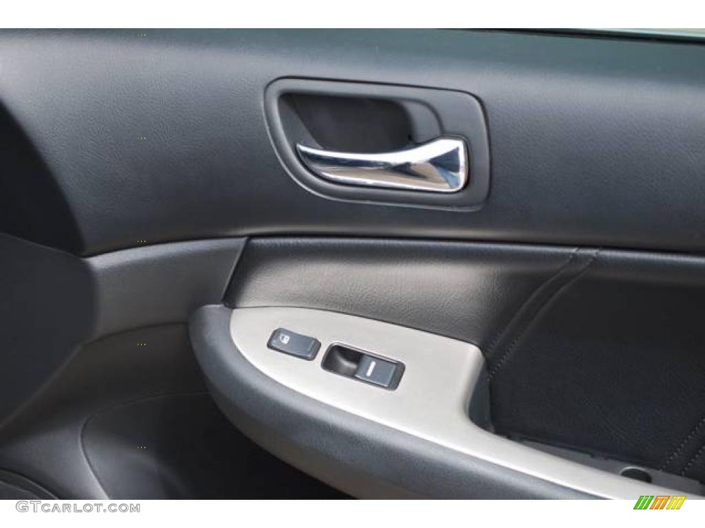 2006 Accord EX-L V6 Sedan - Carbon Bronze Pearl / Black photo #18