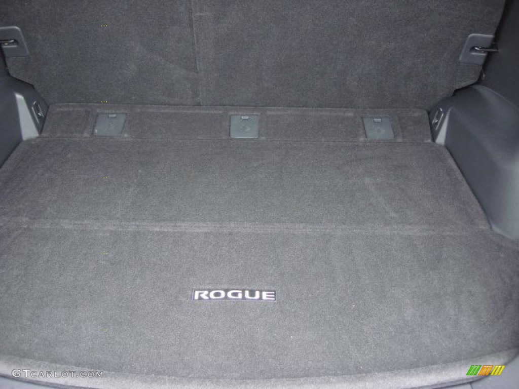 2011 Rogue SV - Wicked Black / Black photo #12