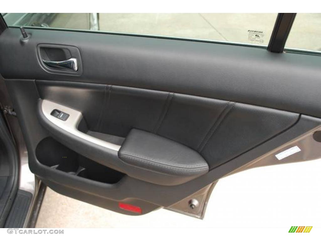 2006 Accord EX-L V6 Sedan - Carbon Bronze Pearl / Black photo #29