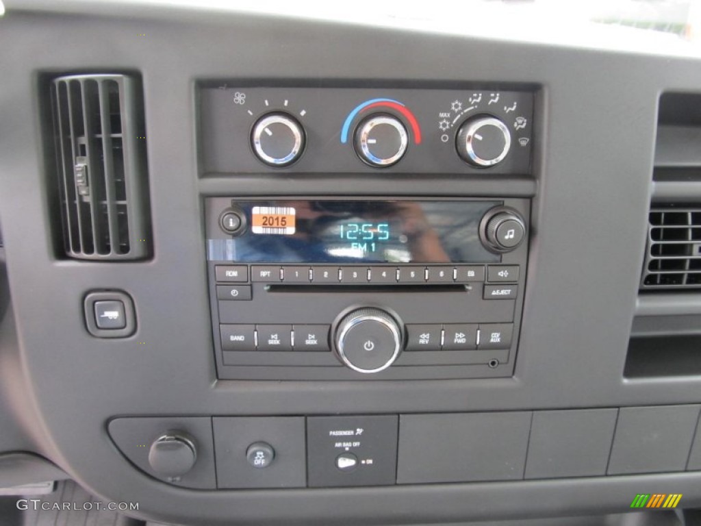 2013 Express 3500 Cargo Van - Summit White / Medium Pewter photo #12