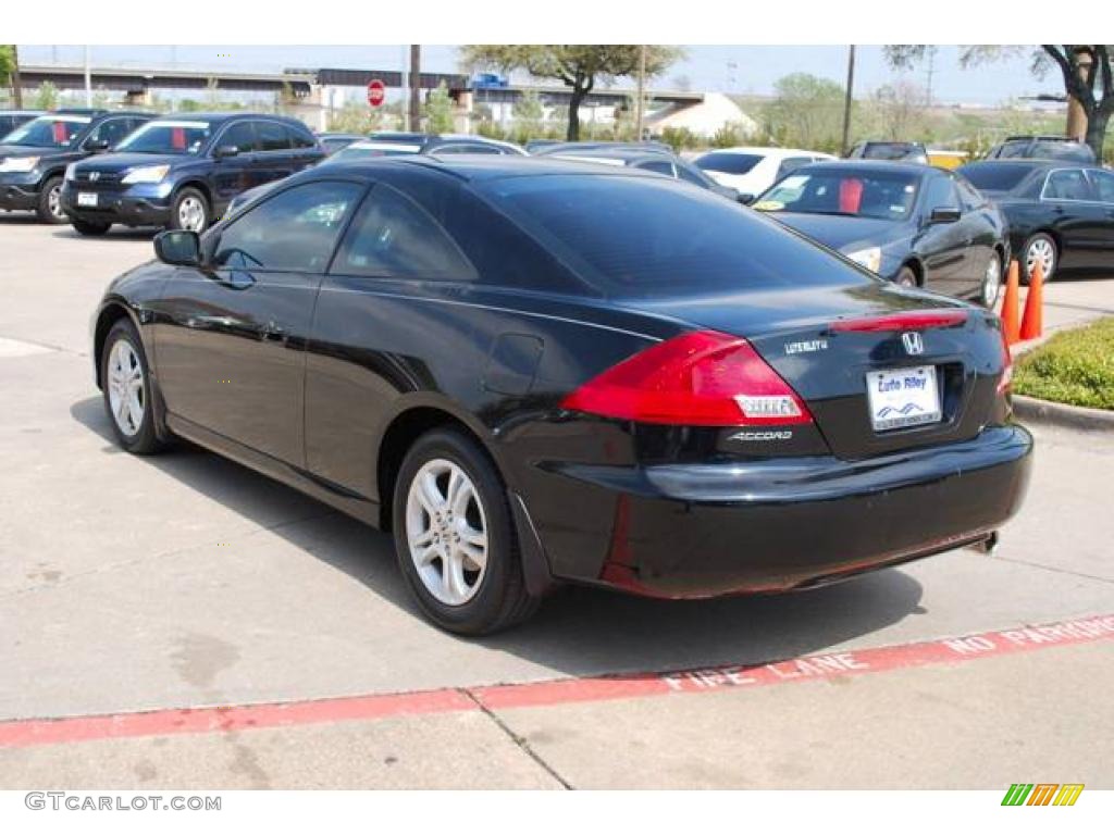 2006 Accord EX Coupe - Nighthawk Black Pearl / Black photo #5