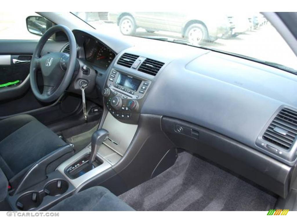 2006 Accord EX Coupe - Nighthawk Black Pearl / Black photo #22