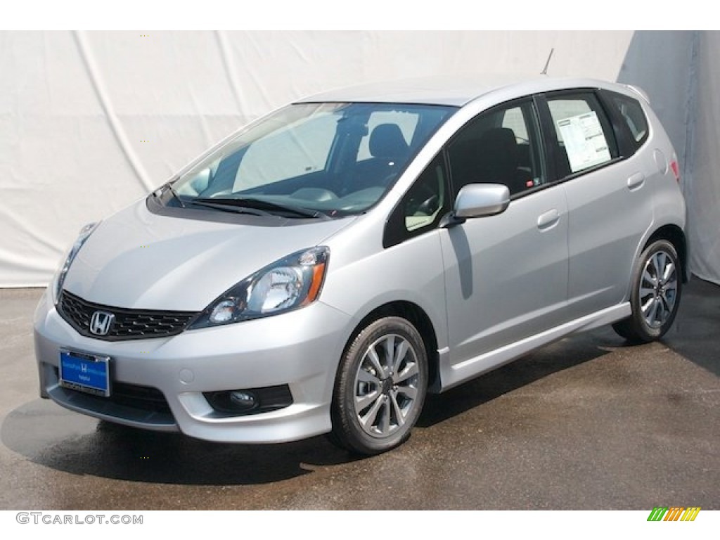 Alabaster Silver Metallic 2013 Honda Fit Sport Exterior Photo #69302672