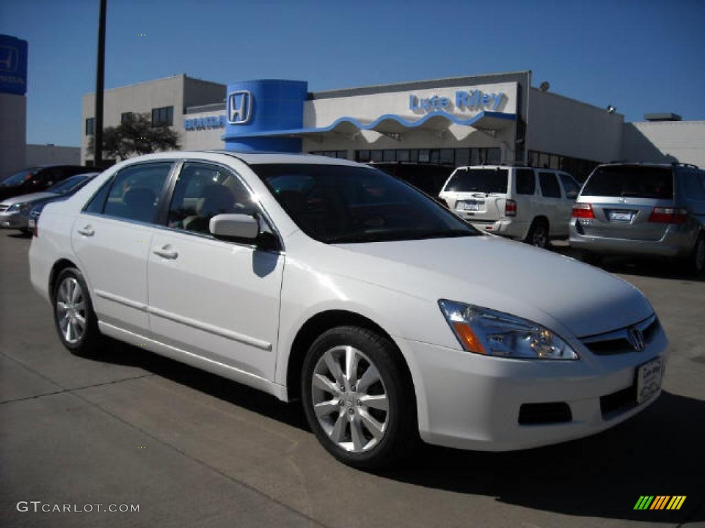 2006 Accord EX-L V6 Sedan - Taffeta White / Ivory photo #1