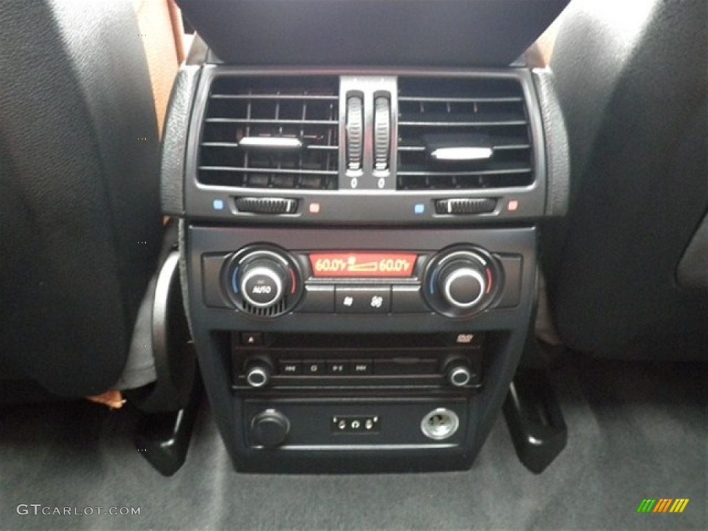 2009 BMW X5 xDrive30i Controls Photo #69304649