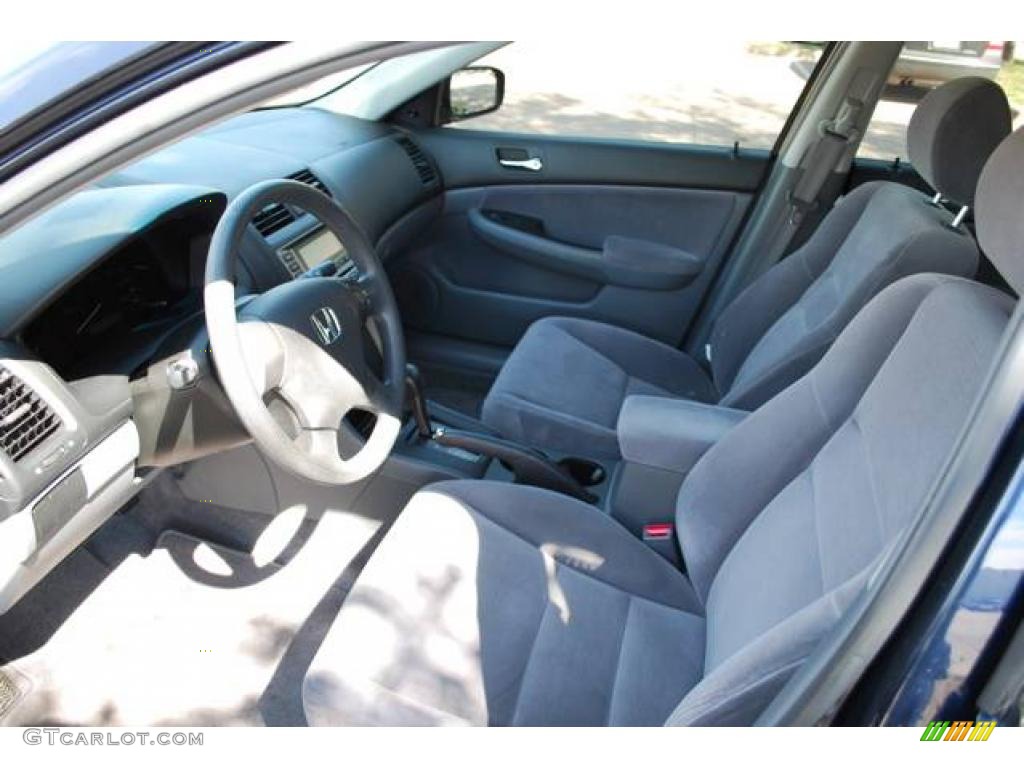 2006 Accord Value Package Sedan - Royal Blue Pearl / Gray photo #13