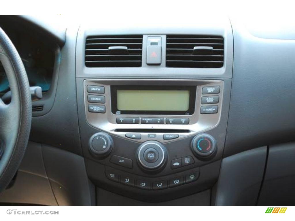 2006 Accord Value Package Sedan - Royal Blue Pearl / Gray photo #23