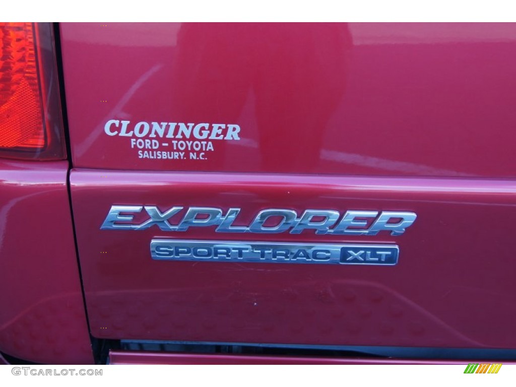 2005 Explorer Sport Trac XLT - Red Fire / Medium Dark Flint photo #19