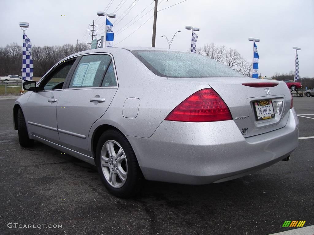 2006 Accord EX Sedan - Alabaster Silver Metallic / Black photo #3
