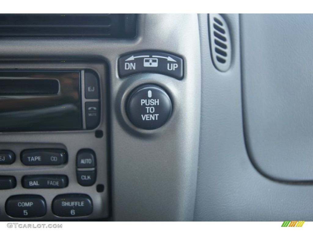 2005 Explorer Sport Trac XLT - Red Fire / Medium Dark Flint photo #33