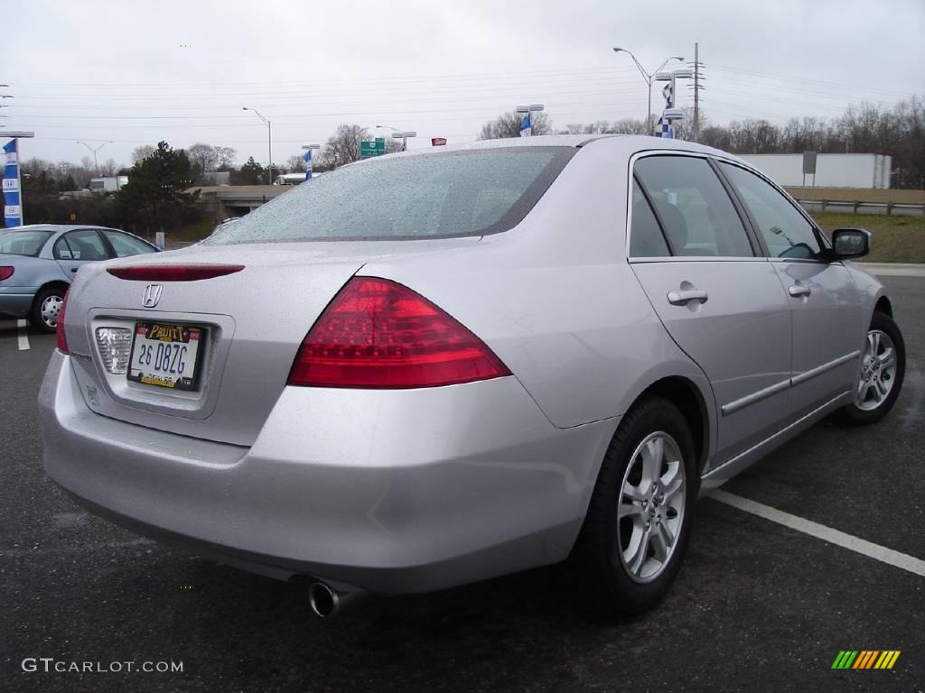 2006 Accord EX Sedan - Alabaster Silver Metallic / Black photo #5