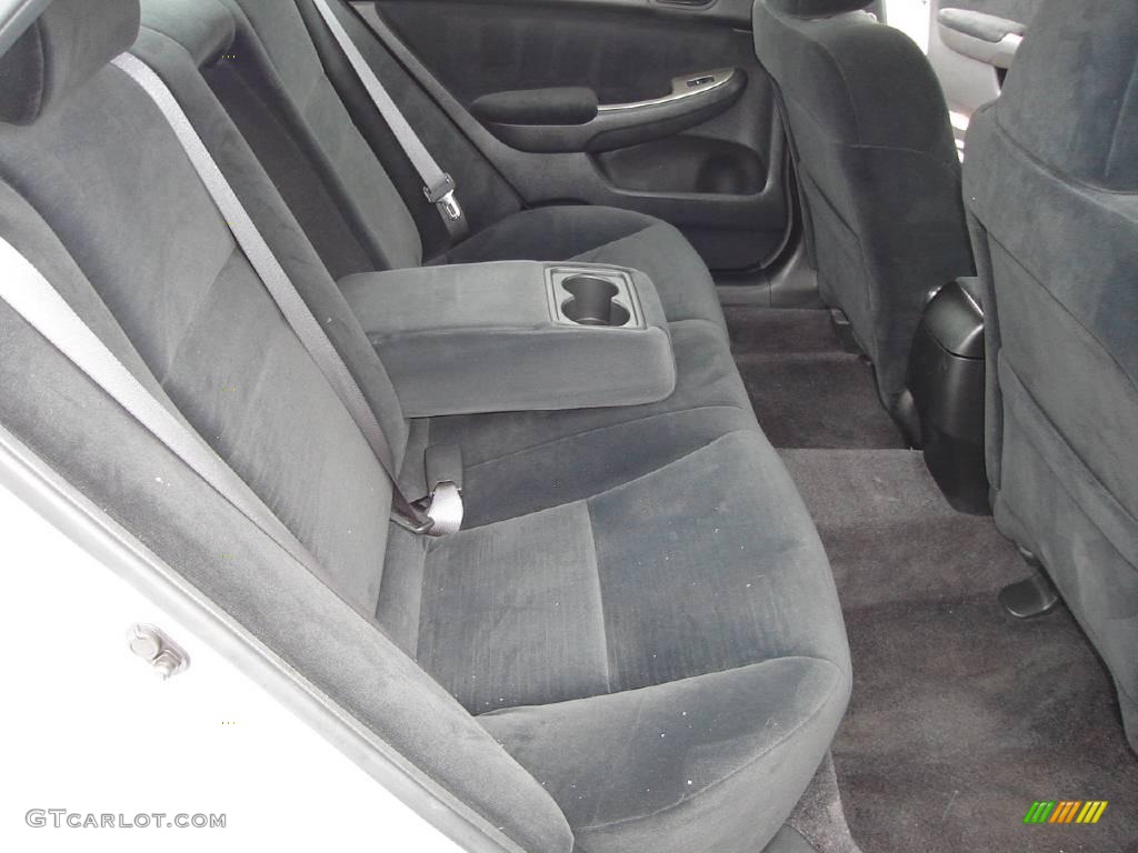 2006 Accord EX Sedan - Alabaster Silver Metallic / Black photo #15