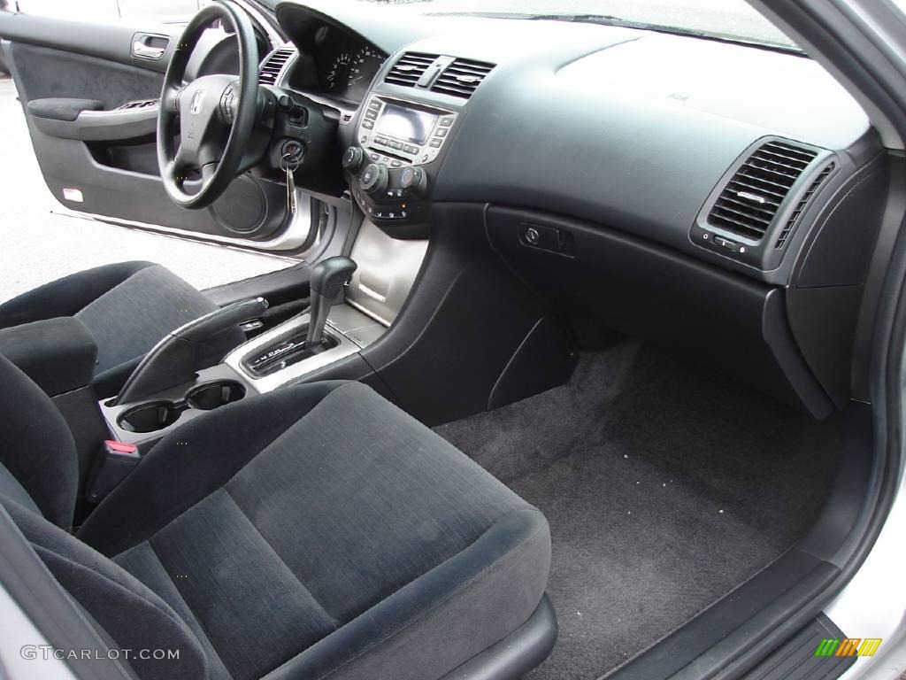 2006 Accord EX Sedan - Alabaster Silver Metallic / Black photo #19