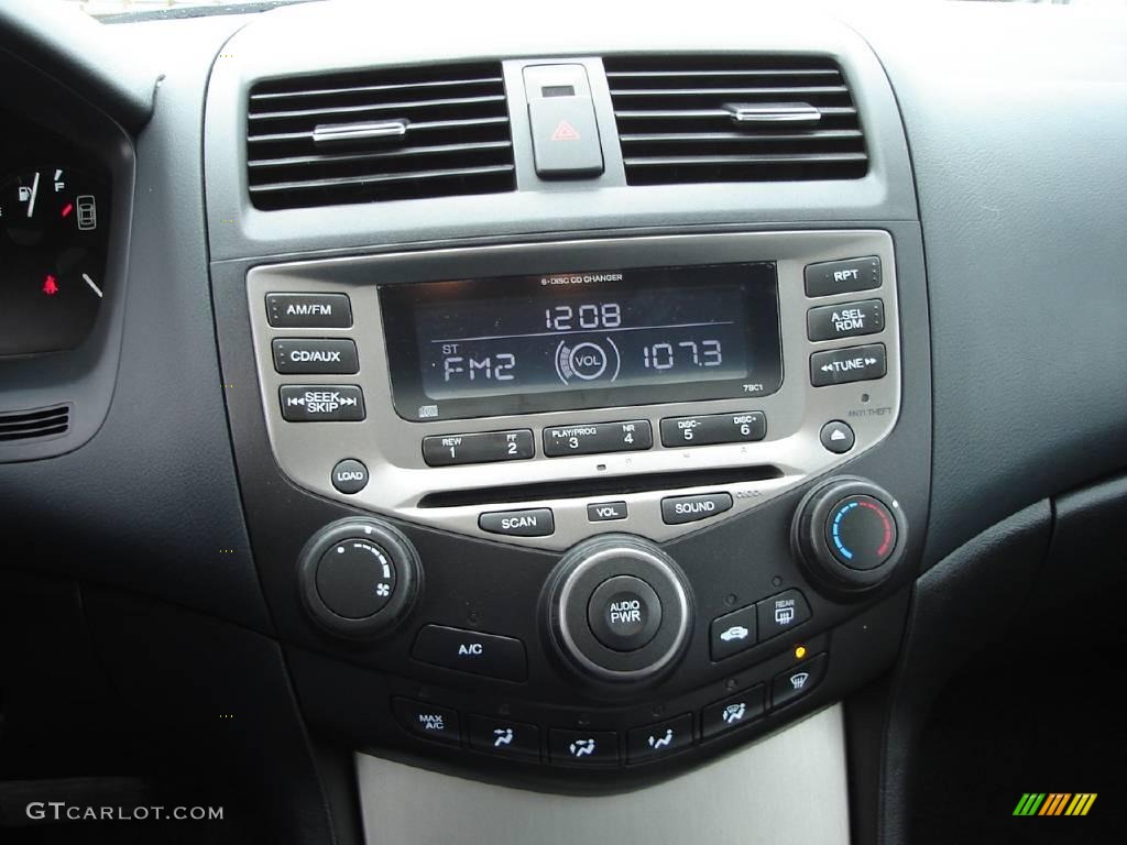2006 Accord EX Sedan - Alabaster Silver Metallic / Black photo #24