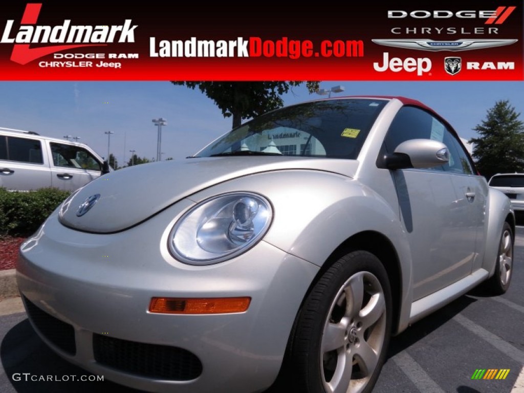 2009 New Beetle 2.5 Blush Edition Convertible - White Gold Metallic / Blush Red Leather photo #1