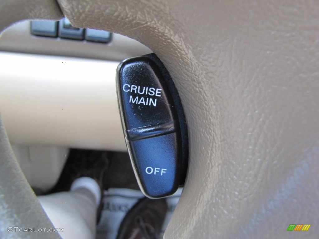 2000 Mazda 626 LX Controls Photo #69315002