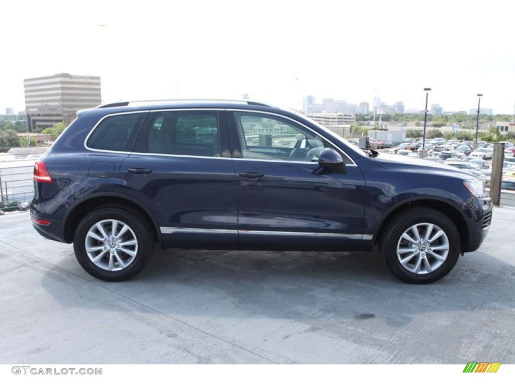 Night Blue Metallic 2013 Volkswagen Touareg VR6 FSI Sport 4XMotion Exterior Photo #69315525