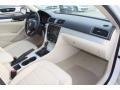 Candy White - Passat 2.5L SE Photo No. 22