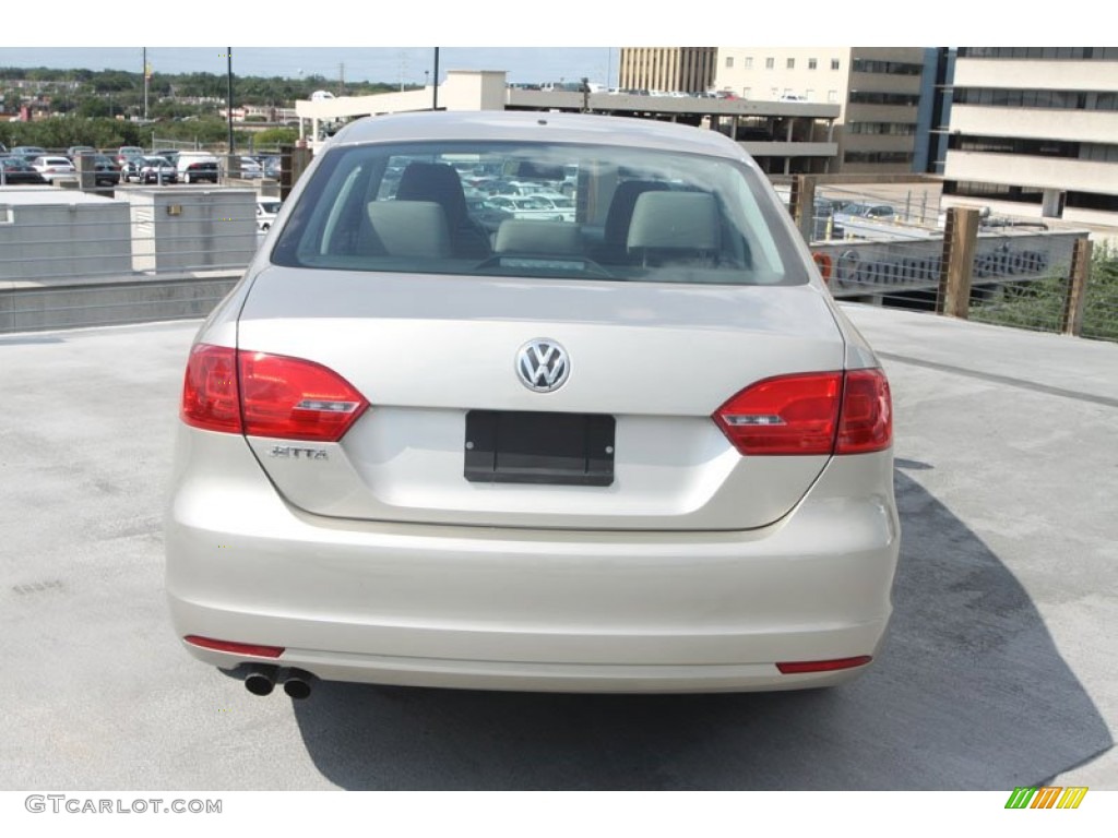 2013 Jetta S Sedan - Moonrock Silver Metallic / Latte Macchiato photo #7