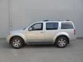 Silver Lightning - Pathfinder Silver 4x4 Photo No. 2