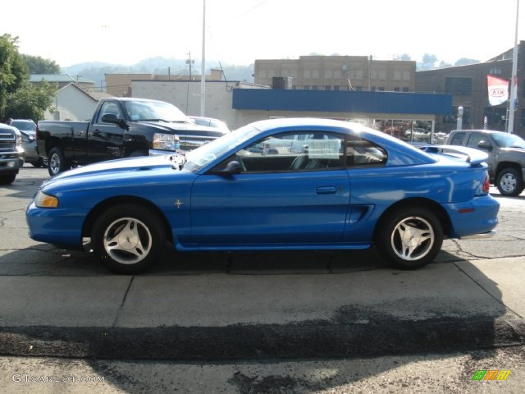 1998 Mustang V6 Coupe - Bright Atlantic Blue / Medium Graphite photo #4
