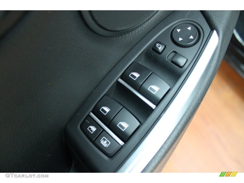 2010 BMW 5 Series 550i Gran Turismo Controls Photo #69321303
