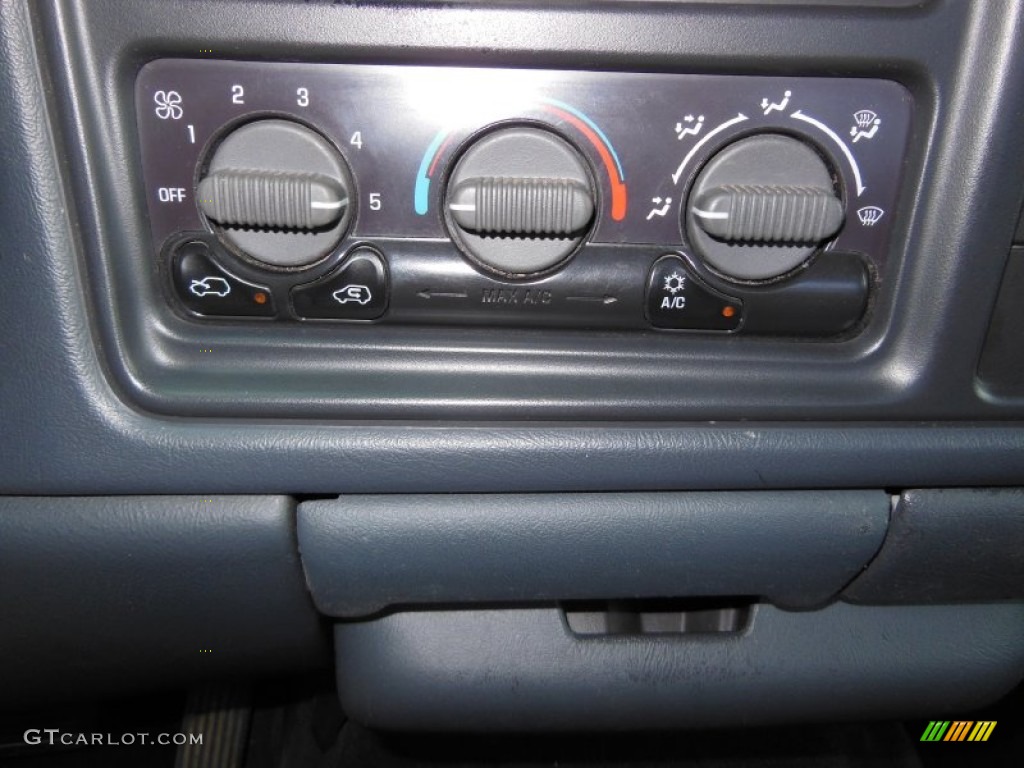 2000 GMC Sierra 1500 SLE Extended Cab Controls Photos