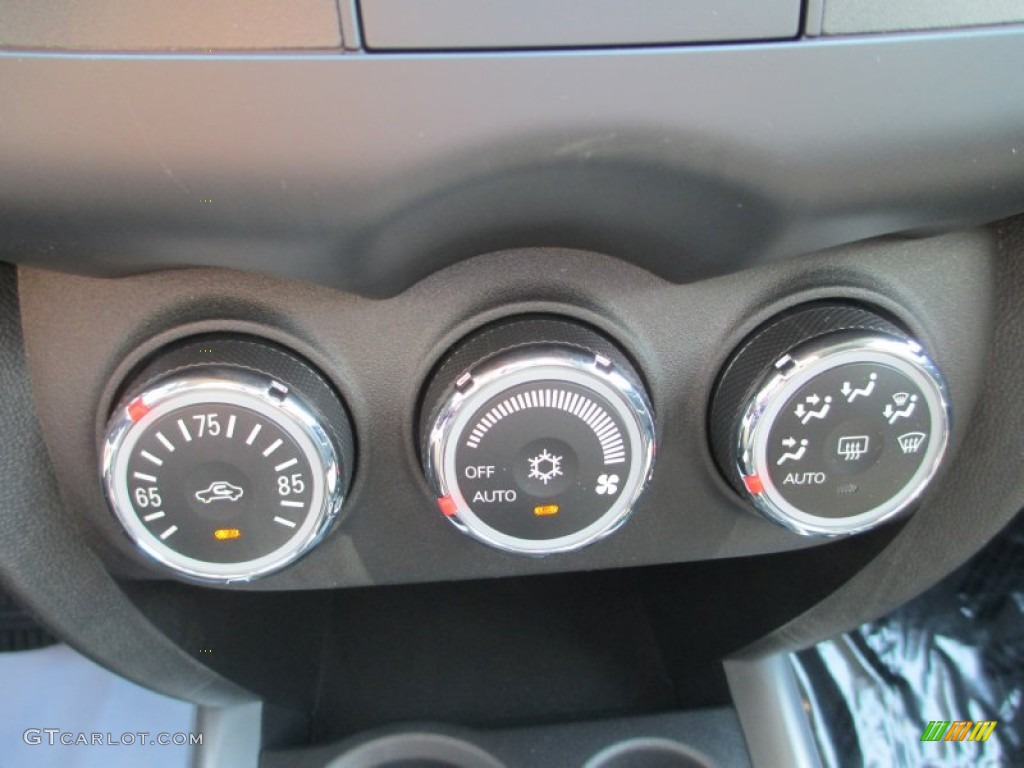 2012 Mitsubishi Outlander Sport SE Controls Photo #69323418