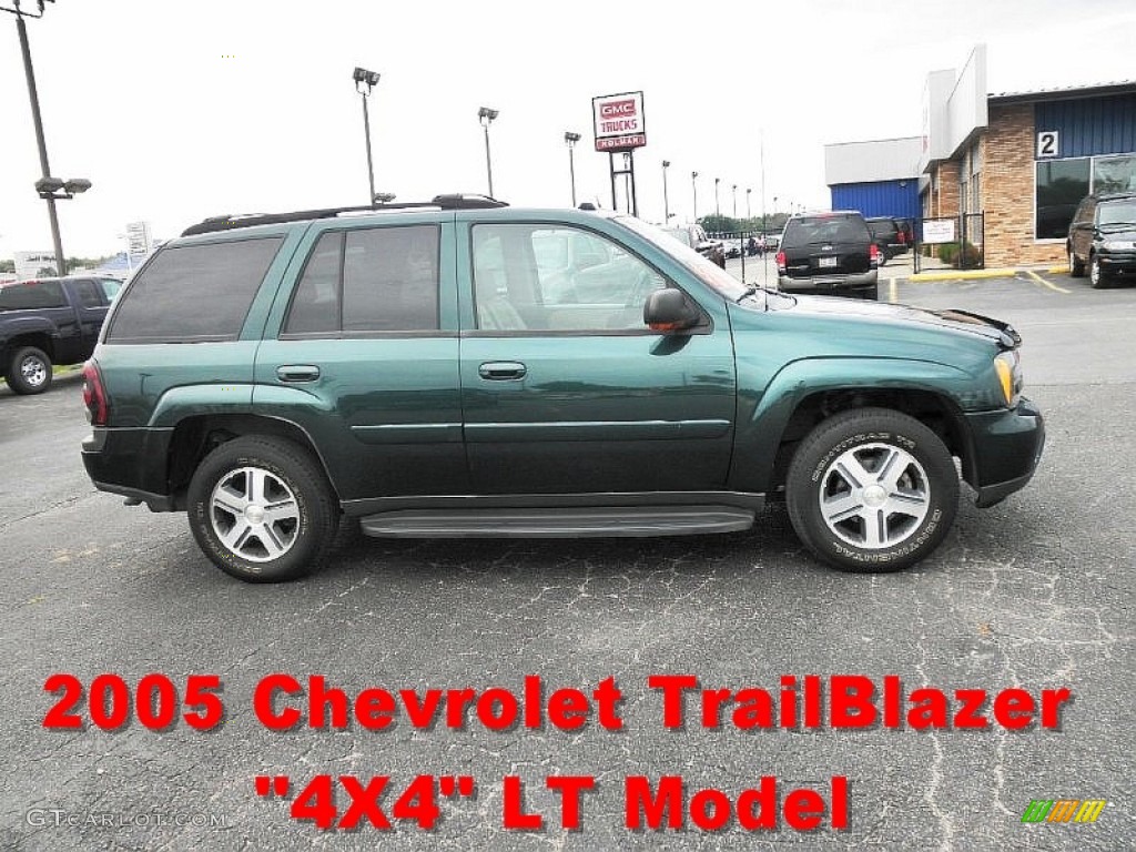 2005 TrailBlazer LT 4x4 - Emerald Jewel Green Metallic / Light Cashmere/Ebony photo #1