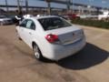 2009 Polar White Saturn Aura XR  photo #3